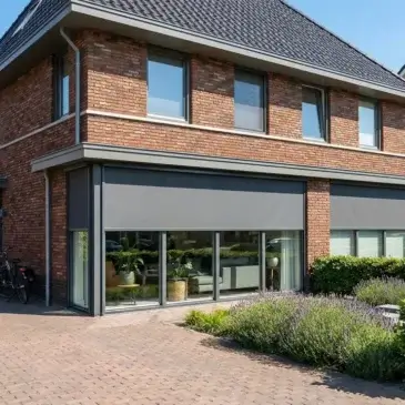 Welke buitenzonwering houdt de meeste warmte tegen?